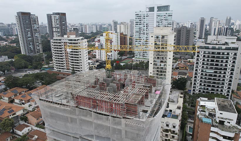 Execução de estrutura T1